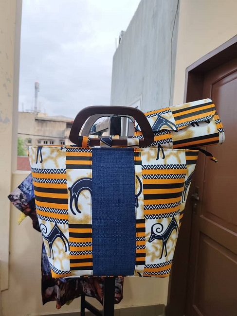 Sac à main avec porte-monnaie africain