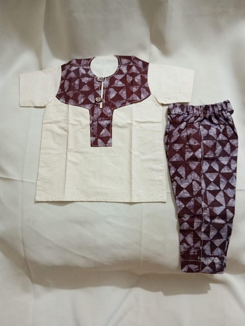 Tenue à imprimé africain pour garçon