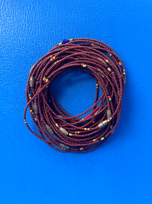 Bracelet africain en petites perles