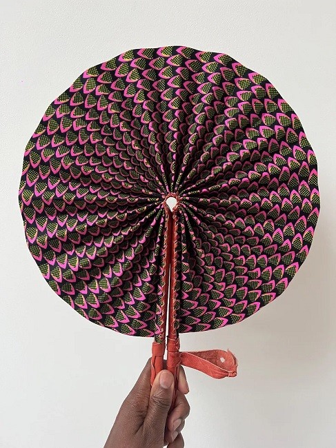 Éventail en Tissu Wax à Motifs africain avec Manche en Cuir