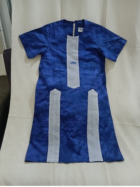 Robe à motif en batik avec manche courte