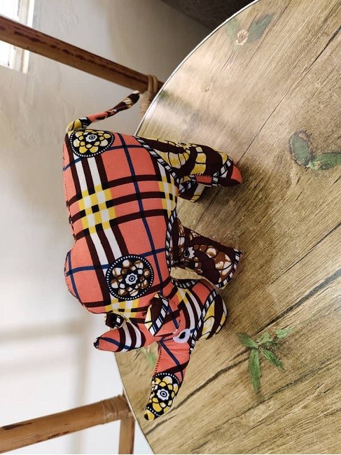 Peluche Rhinocéros en Tissu Wax